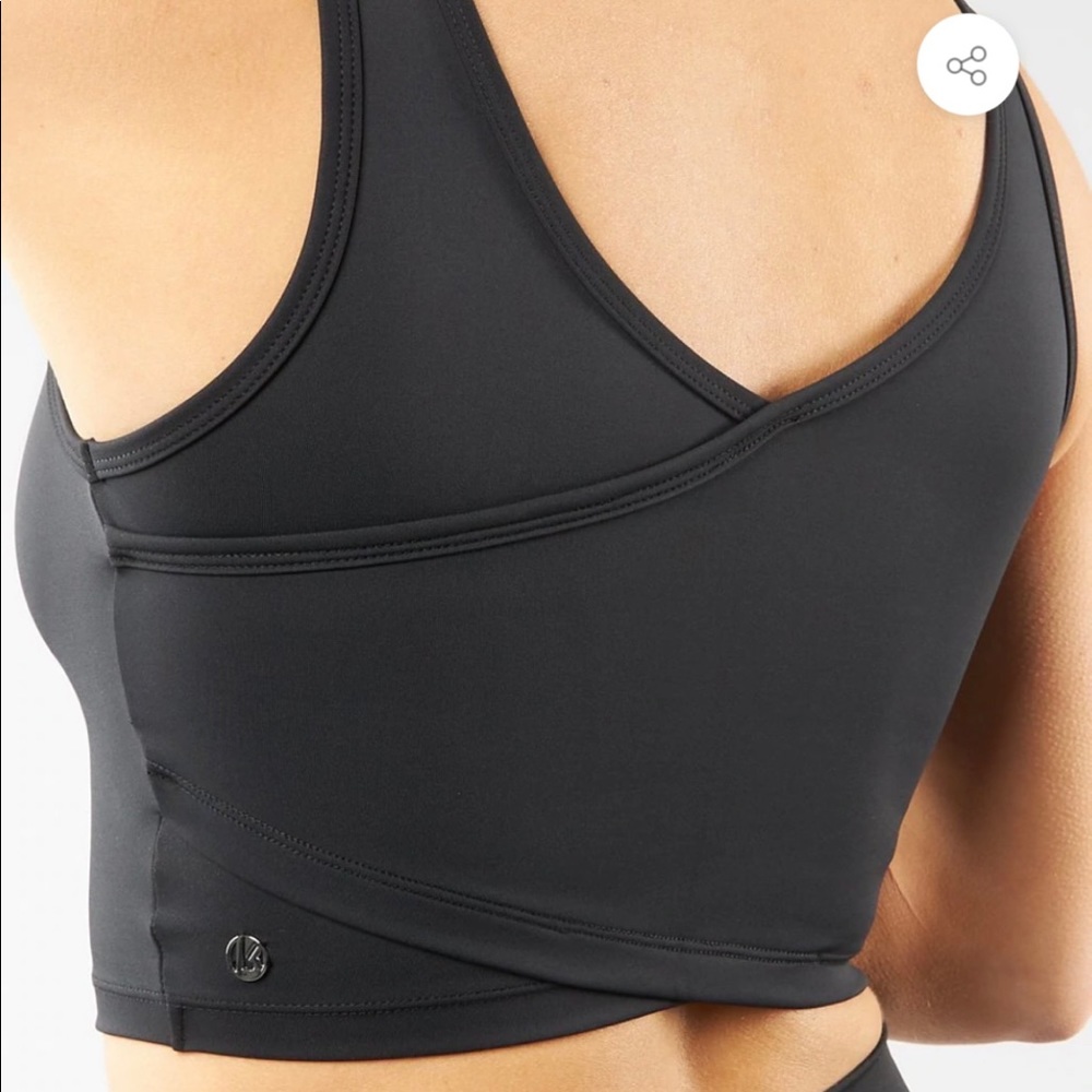 BuffBunny two faced top in color onyx